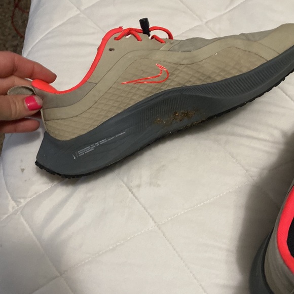 Nike Pegasus - Picture 3 of 3